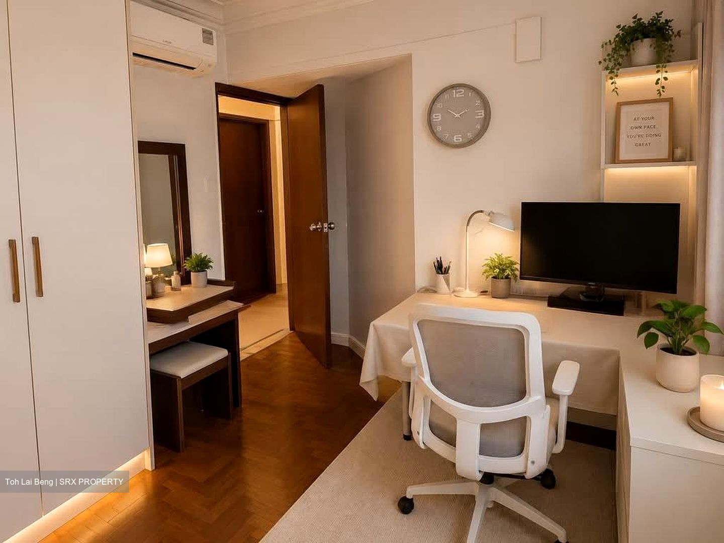 Keng Lee Court (D8), Apartment #588392111